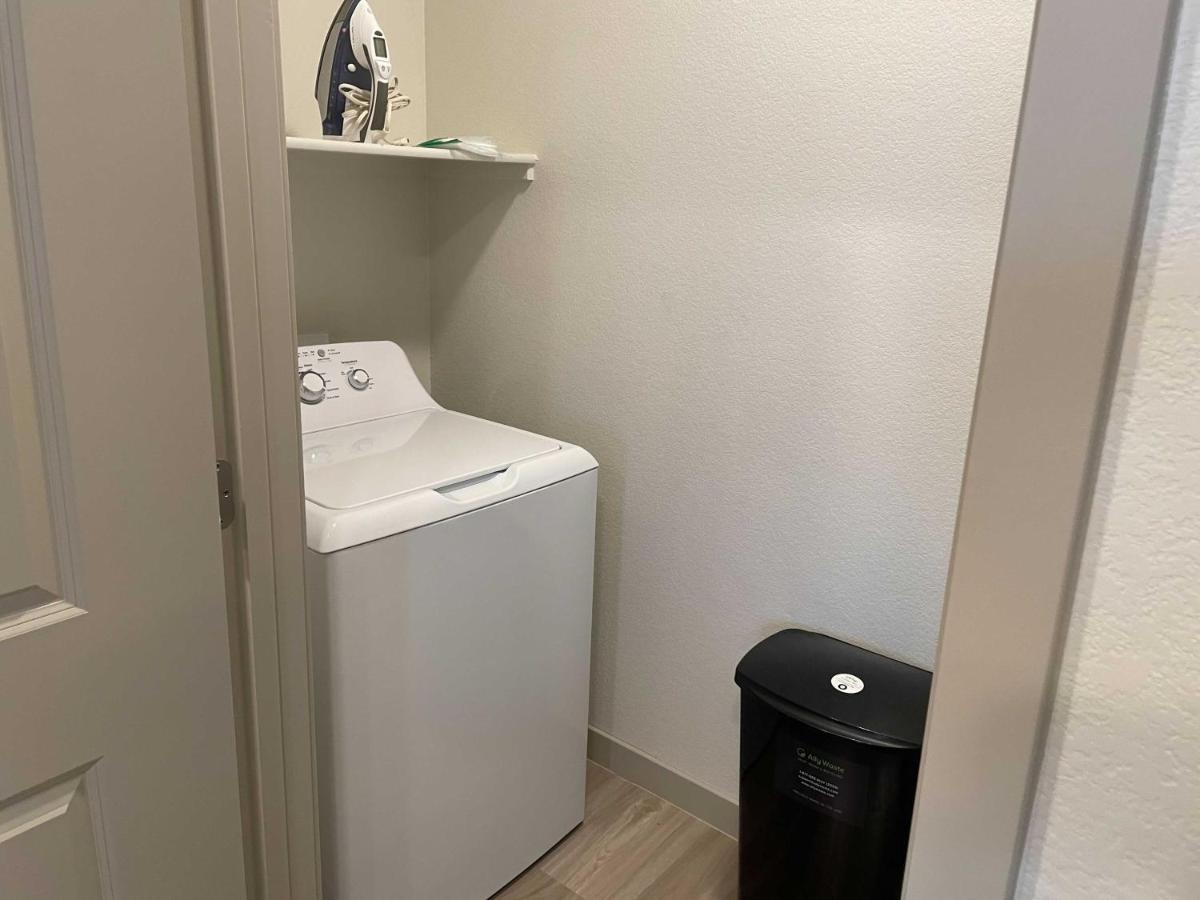 Stay Gia New Modern 1 Bedroom Apartment With Swimming Pool & Gym At Grayson Place Goodyear Exterior foto